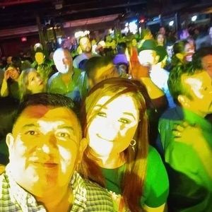 Meet your Posher, Mamita